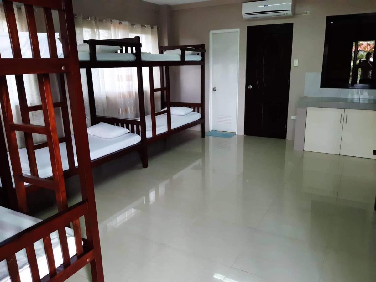 Reddoorz El Senor Jesus Apartelle Vigan Ilocos Exterior photo